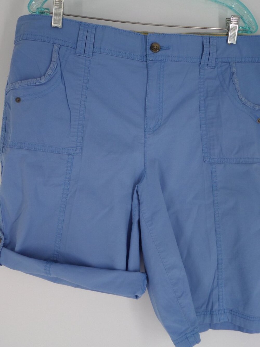 Khakis & Co Womans Wide Leg Light Blue lightweight Cargo Short size 16W